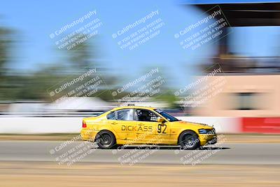 media/Sep-29-2024-24 Hours of Lemons (Sun) [[6a7c256ce3]]/StartFinish (245p-330p)/